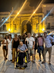 https://www.tp24.it/immagini_articoli/27-08-2026/marsala-a-25-anni-dal-diploma-di-nuovo-insieme-gli-ex-alunni-della-5-a-del-cosentino-250.jpg
