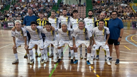 https://www.tp24.it/immagini_articoli/27-09-2026/lo-sport-calcio-trapani-e-marsala-festeggiano-futsal-il-derby-di-coppa-ai-rigori-va-al-mazara-250.jpg