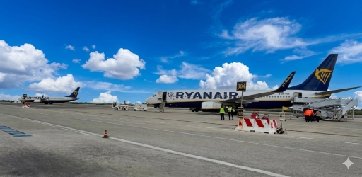 https://www.tp24.it/immagini_articoli/28-03-2026/all-aeroporto-di-birgi-c-e-il-secondo-aereo-di-ryanair-al-via-la-stagione-estiva-250.jpg