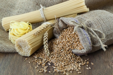 https://www.tp24.it/immagini_articoli/28-06-2026/grano-siciliano-trapani-rilancia-la-filiera-pane-cous-cous-e-pizza-con-prodotto-locale-250.jpg