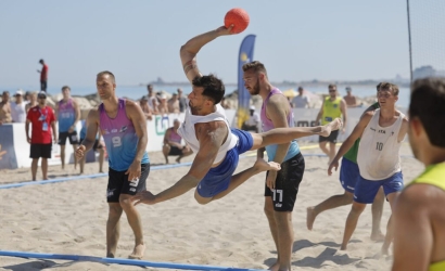 https://www.tp24.it/immagini_articoli/28-06-2026/sport-rinasce-il-basket-a-trapani-grande-successo-per-le-ebt-finals-di-beach-handball-250.jpg