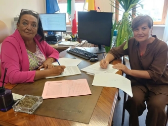 https://www.tp24.it/immagini_articoli/28-07-2026/asp-trapani-francesca-catalano-e-il-nuovo-direttore-delle-risorse-umane-250.jpg