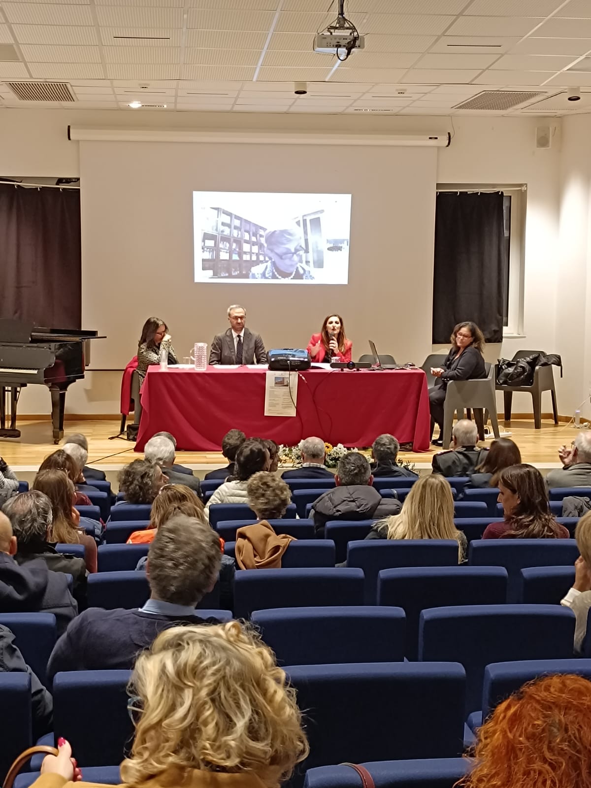 https://www.tp24.it/immagini_articoli/28-11-2025/1764365880-0-inaugurato-ad-alcamo-lo-sportello-di-prossimita-dell-ulepe.jpg