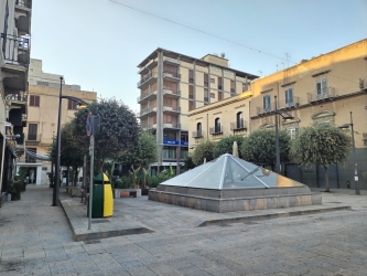 https://www.tp24.it/immagini_articoli/29-05-2026/marsala-tra-piazza-matteotti-e-via-alagna-una-pista-illegale-e-pericolosa-nel-cuore-della-citta-250.jpg