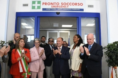 https://www.tp24.it/immagini_articoli/29-05-2026/otto-anni-per-inaugurare-i-nuovi-pronto-soccorso-di-trapani-e-castelvetrano-il-bluff-della-politica-250.jpg
