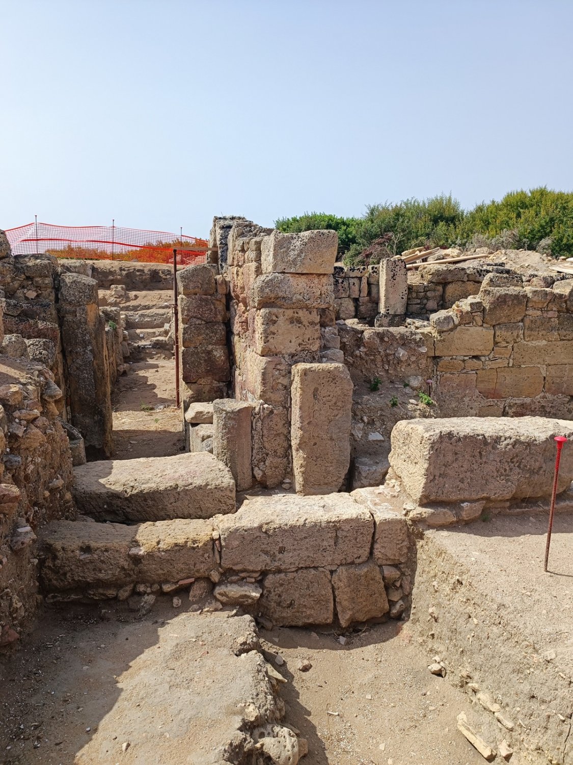 https://www.tp24.it/immagini_articoli/29-07-2026/1785333217-0-selinunte-visita-straordinaria-e-gratuita-al-battistero-paleocristiano.jpg