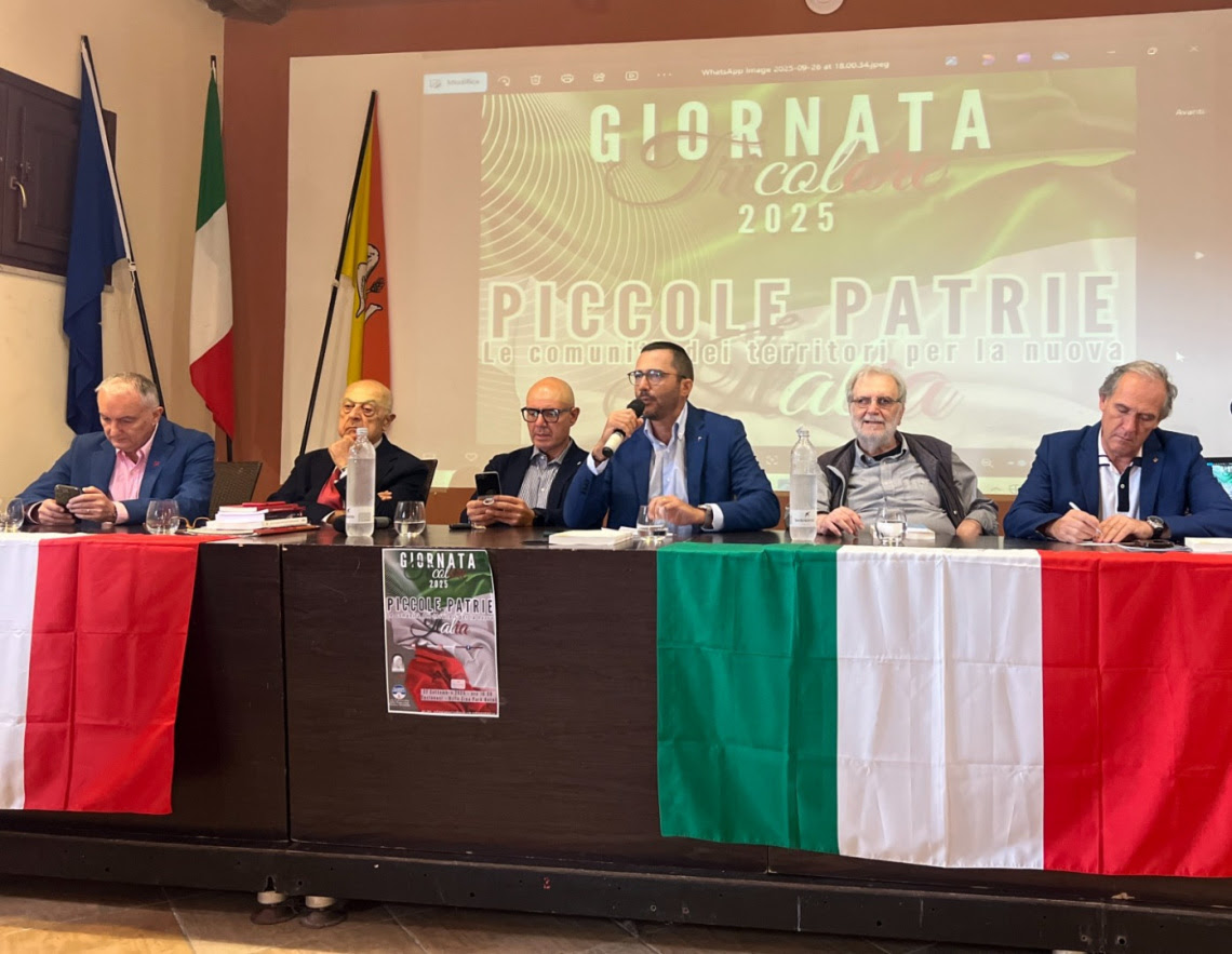 https://www.tp24.it/immagini_articoli/29-09-2025/1759162137-0-a-custonaci-la-13-giornata-tricolore-le-piccole-patrie-antidoto-alla-globalizzazione.jpg