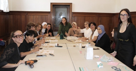 https://www.tp24.it/immagini_articoli/30-05-2026/le-donne-del-progetto-donna-al-laboratorio-creativo-con-alice-vaccari-250.jpg