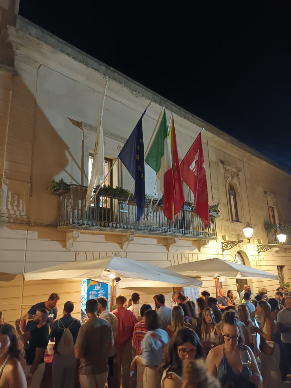 https://www.tp24.it/immagini_articoli/30-08-2026/1788114457-0-week-end-tra-le-piazze-di-erice-con-borgo-divino-in-tour.jpg
