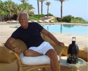 https://www.tp24.it/immagini_articoli/30-08-2026/pantelleria-ricorda-giorgio-armani-un-anno-dopo-il-4-settembre-l-omaggio-dell-isola-250.jpg