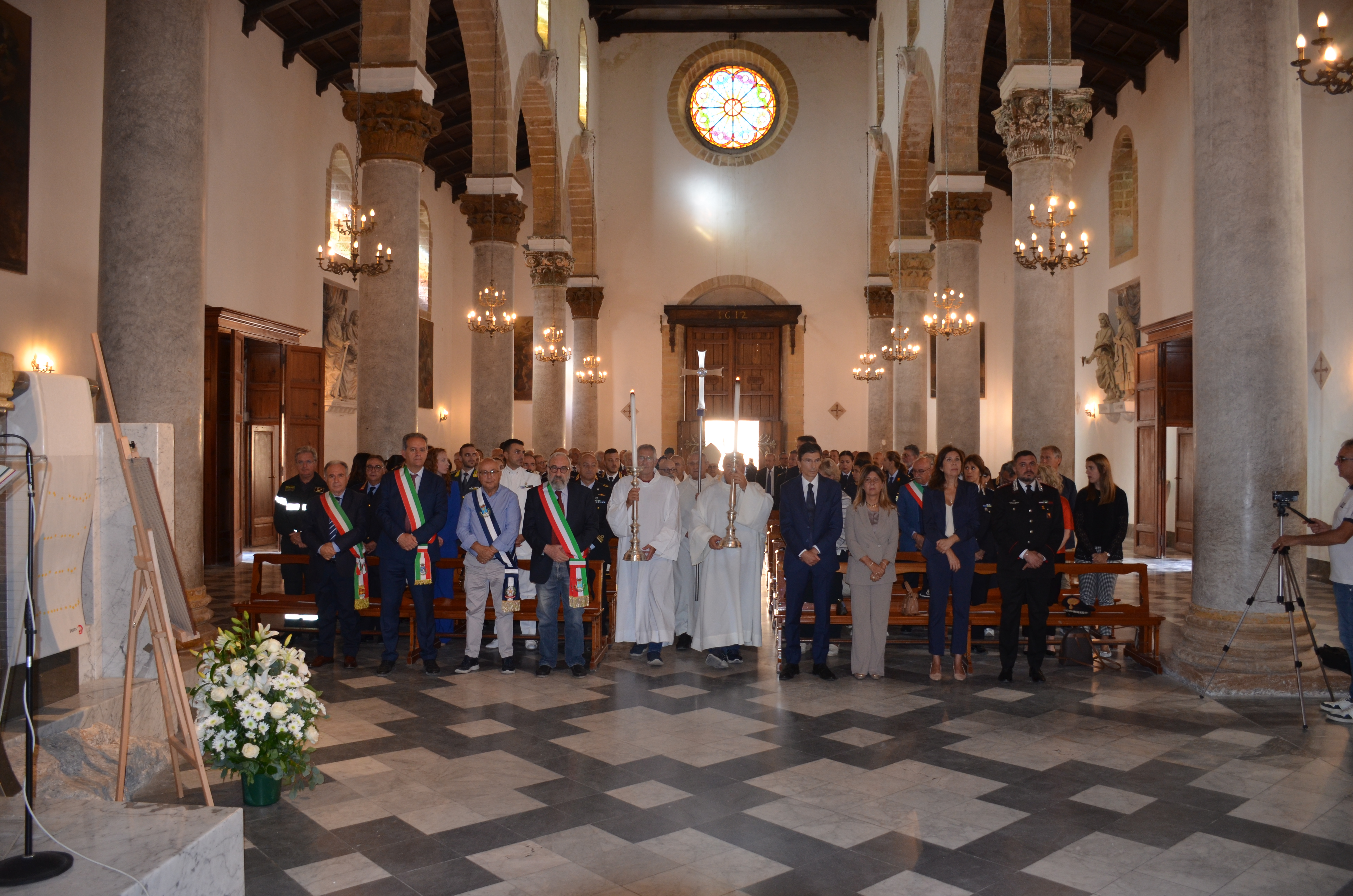 https://www.tp24.it/immagini_articoli/30-09-2025/1759238904-0-castelvetrano-la-questura-celebra-il-patrono-della-polizia-san-michele-arcangelo.jpg
