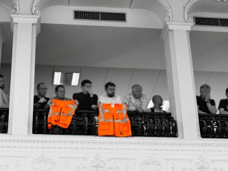 https://www.tp24.it/immagini_articoli/30-09-2026/trapani-l-acqua-dei-consiglieri-e-la-paura-dei-lavoratori-250.jpg