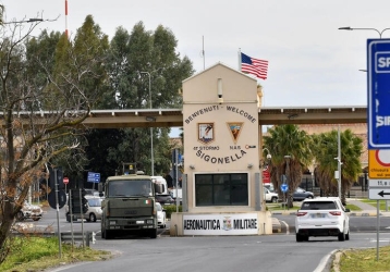 https://www.tp24.it/immagini_articoli/31-03-2026/guerra-in-medio-oriente-no-dell-italia-all-uso-della-base-militare-siciliana-di-sigonella-250.jpg