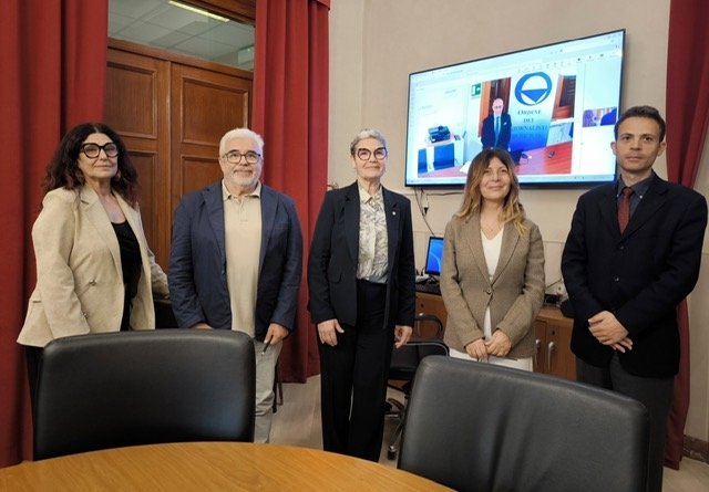 https://www.tp24.it/immagini_articoli/31-05-2026/1780215630-0-si-premiano-i-vincitori-del-concorso-cultura-della-legalita-e-informazione-plurale.jpg