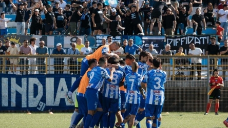https://www.tp24.it/immagini_articoli/31-05-2026/valderice-il-sogno-si-ferma-a-un-passo-dall-eccellenza-passa-l-akragas-di-misura-250.jpg
