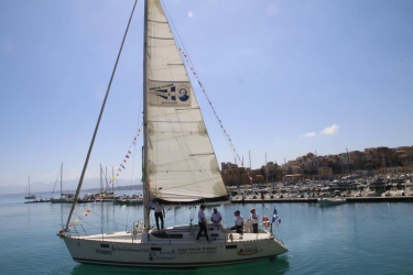 https://www.tp24.it/immagini_articoli/31-07-2026/torna-a-castellammare-la-veleggiata-delle-tonnare-250.jpg