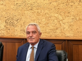 https://www.tp24.it/immagini_articoli/31-08-2026/marsala-oreste-alagna-torna-in-consiglio-comunale-250.jpg