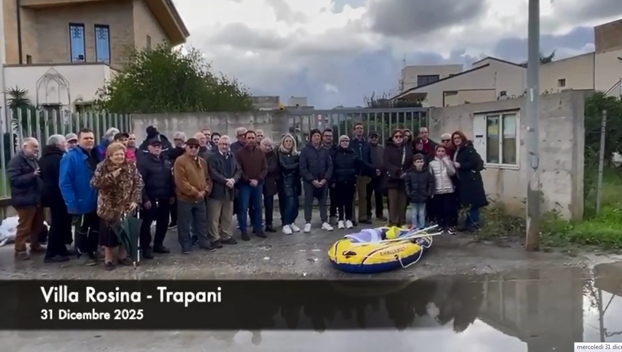 https://www.tp24.it/immagini_articoli/31-12-2025/1767176552-0-villa-rosina-auguri-di-fine-anno-in-video-denuncia-l-acqua-ci-distrugge-le-case.jpg