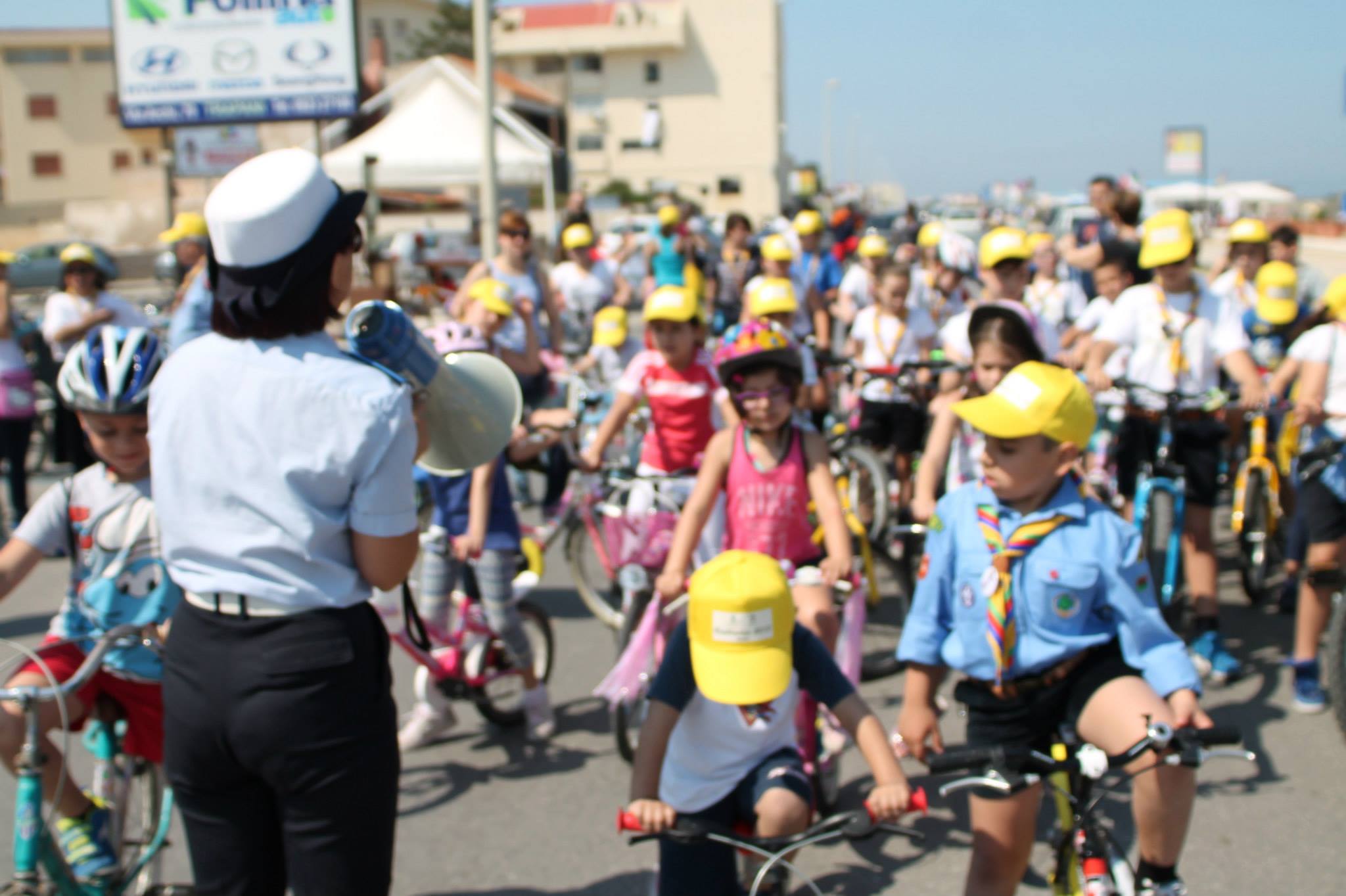https://www.tp24.it/immagini_eventi/1462517066-a-erice-domenica-torna-bimbimbici.jpg