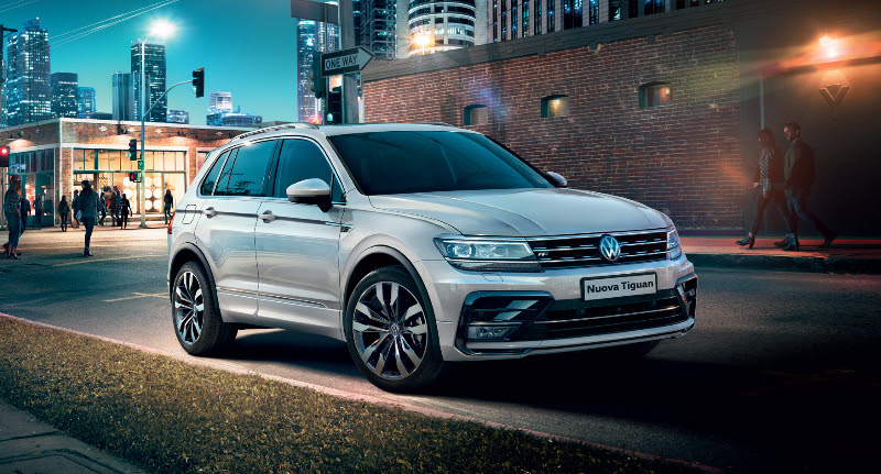 https://www.tp24.it/immagini_eventi/1463680159-essepiauto-presenta-la-nuova-volkswagen-tiguan-con-il-trapani-calcio.jpg
