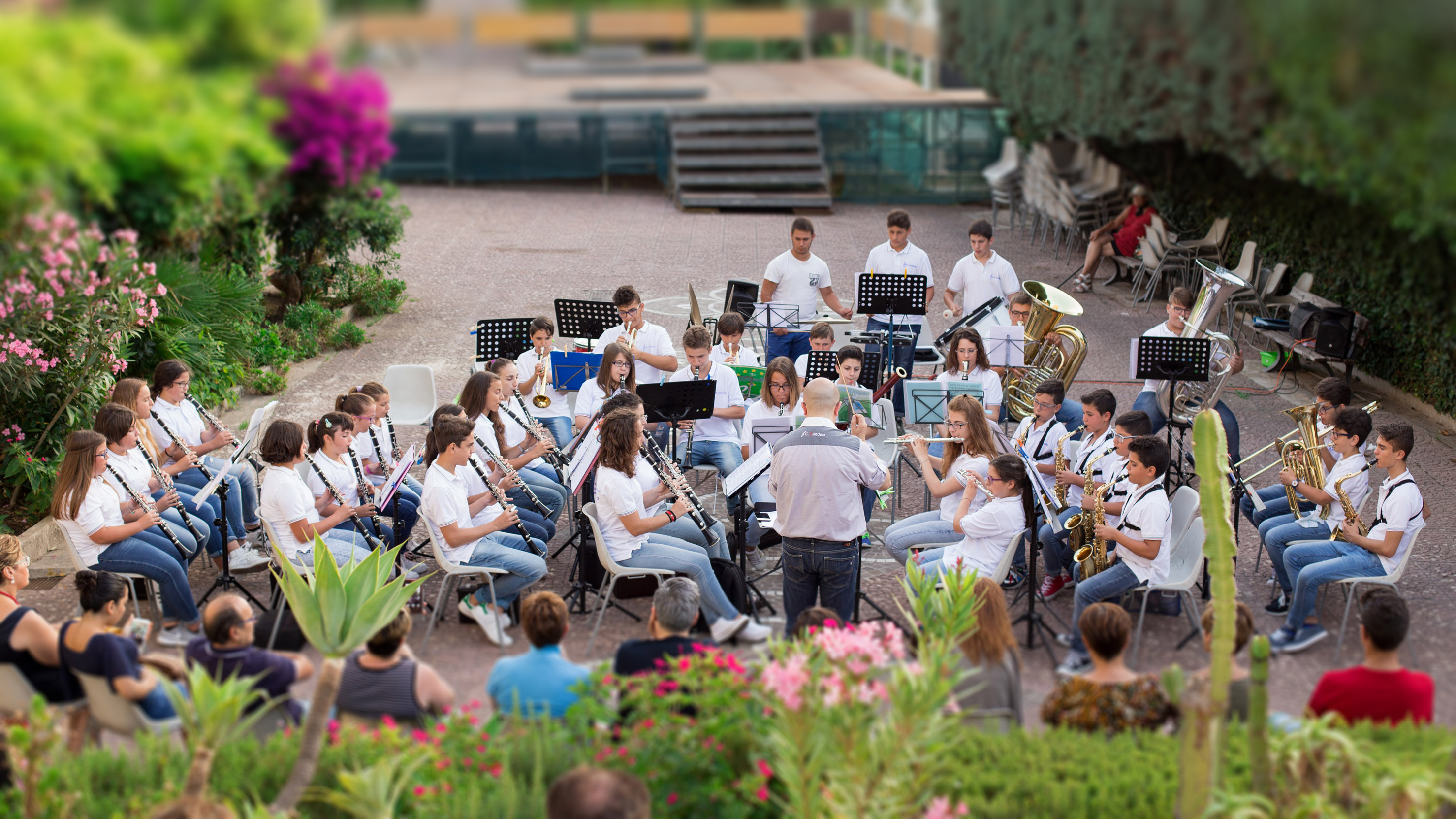 https://www.tp24.it/immagini_eventi/1471444955-erice-l-orchesta-giovanile-giacomo-candela-in-concerto.jpg