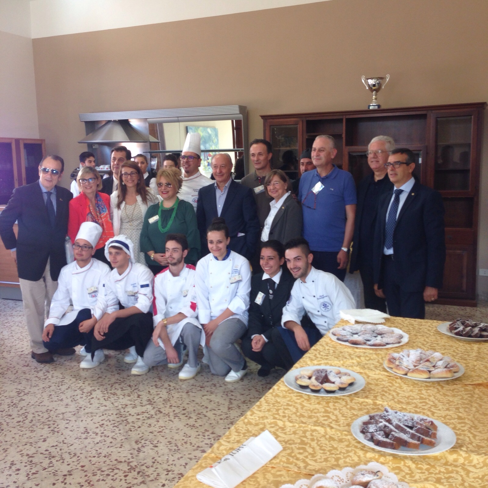 https://www.tp24.it/immagini_eventi/1478121405-a-marsala-il-concorso-il-mediterraneo-racconta.jpg