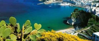 https://www.tp24.it/immagini_articoli/01-09-2014/1409551620-0-federalberghi-estate-2014-positiva-per-il-turismo-in-sicilia-con-un-4.jpg