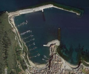https://www.tp24.it/immagini_articoli/01-12-2013/1385891773-0-castellammare-dissequestrati-i-cantieri-del-porto-le-indagini-continuano.jpg