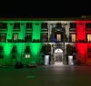 https://www.tp24.it/immagini_articoli/02-04-2020/1585847070-0-palazzo-orleans-illuminato-tricolore.jpg