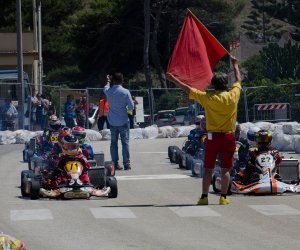 https://www.tp24.it/immagini_articoli/02-12-2016/1480682511-0-a-valderice-il-raduno-di-karting.jpg