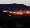 https://www.tp24.it/immagini_articoli/03-08-2019/1564809242-0-ancora-fiamme-sicilia-notte-fuoco-paura-valderice-scopello.jpg