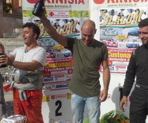 https://www.tp24.it/immagini_articoli/03-09-2018/1535972063-0-automobilismo-giuseppe-castiglione-vince-edizione-slalom-custonaci.jpg