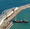 https://www.tp24.it/immagini_articoli/05-04-2018/1522915899-0-dopo-otto-anni-ripartono-lavori-porto-castellammare.jpg