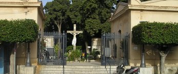 https://www.tp24.it/immagini_articoli/08-01-2019/1546935003-0-trapani-approvato-regolamento-servizi-funebri-cimiteriali.jpg