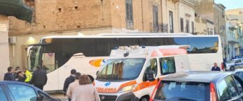 https://www.tp24.it/immagini_articoli/08-05-2019/1557339710-0-tragedia-castelvetrano-anziana-muore-investita-autobus.jpg