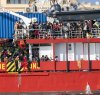 https://www.tp24.it/immagini_articoli/08-11-2021/1636352007-0-al-porto-di-trapani-sono-arrivate-800-persone-salvate-in-mare.jpg