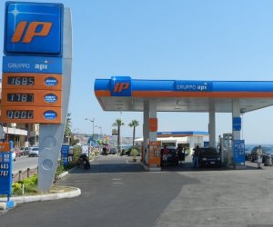https://www.tp24.it/immagini_articoli/09-04-2019/1554834496-0-regione-sicilia-sistema-controlli-distributori-carburanti.jpg