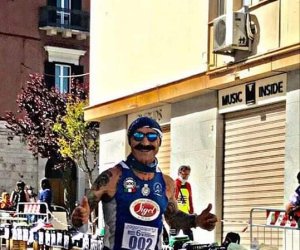 https://www.tp24.it/immagini_articoli/09-06-2023/1686292055-0-atletica-l-iron-man-michele-d-errico-primo-alla-4-maratone-in-4-giorni.jpg