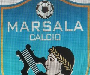 https://www.tp24.it/immagini_articoli/09-08-2017/1502247176-0-marsala-calcio-ufficializzato-girone-eccellenza-giovedi-conferenza-stampa.jpg