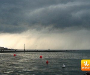 https://www.tp24.it/immagini_articoli/09-12-2017/1512806460-0-meteo-trapani-marsala-giornata-pioggia-intermittente-domani-poco-nuvoloso.jpg