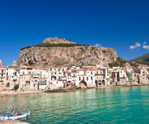 https://www.tp24.it/immagini_articoli/10-02-2020/1581334124-0-turimo-sicilia-ferma-milioni-arrivi-2019-fanno-meglio-malta-baleari.jpg