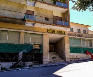 https://www.tp24.it/immagini_articoli/10-05-2019/1557509295-0-castelvetrano-rinascita-zeus-hotel-confiscato-grigoli.jpg