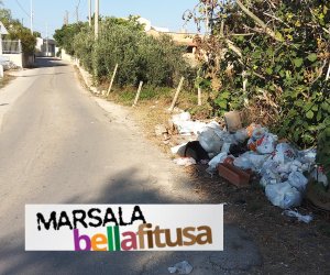 https://www.tp24.it/immagini_articoli/10-08-2020/1597065502-0-marsala-bella-fitusa-i-cumuli-di-rifiuti-in-contrada-dammusello.jpg