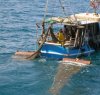 https://www.tp24.it/immagini_articoli/11-10-2013/1381475604-0-un-contributo-per-i-pescatori-siciliani-che-salvano-vite-umane.jpg