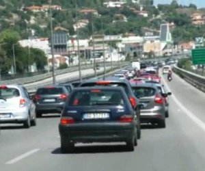 https://www.tp24.it/immagini_articoli/12-08-2016/1470992819-0-sicilia-idea-alla-regione-autostrade-tutte-a-pagamento-si-paghera-il-pedaggio.jpg