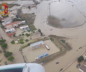 https://www.tp24.it/immagini_articoli/12-12-2022/1670837527-0-alluvioni-nel-trapanese-22-milioni-i-danni-in-agricoltura-la-regione-chiede-lo-stato-di-calamita-naturale.jpg