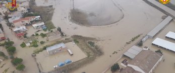 https://www.tp24.it/immagini_articoli/12-12-2022/1670837527-0-alluvioni-nel-trapanese-22-milioni-i-danni-in-agricoltura-la-regione-chiede-lo-stato-di-calamita-naturale.jpg
