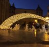 https://www.tp24.it/immagini_articoli/13-12-2019/1576263554-0-decorazioni-luminarie-eventi-natalizi-ecco-quanto-costano-trapani-marsala-mazara.jpg