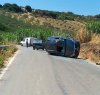 https://www.tp24.it/immagini_articoli/14-07-2017/1500014277-0-incidenti-stradali-auto-ribaltano-castelvetrano-mazara.jpg