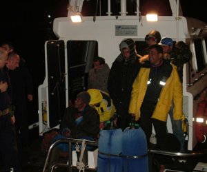 https://www.tp24.it/immagini_articoli/14-08-2014/1408027835-0-mazara-sbarcati-16-migranti-originari-della-tunisia-due-arrestati.jpg